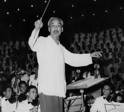 View - Di chúc Chủ tịch Hồ Chí Minh - Bài 3: Toàn tâm toàn ý phục vụ nhân dân